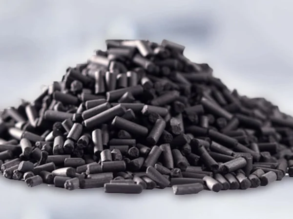 Columnar activated carbon for chemical air filter is placed on the desk.
