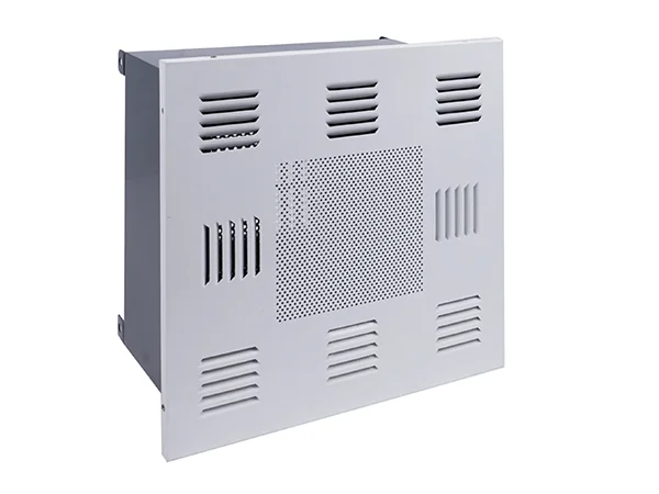 A mini-pleat HEPA supply air outlet with mechanical compression sealing