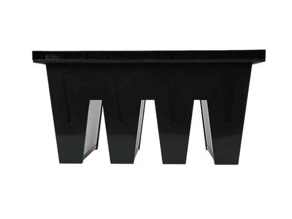 The front view of sub-HEPA mini-pleat V-type air filter